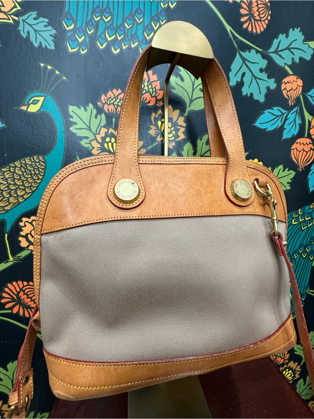 Vintage Dooney & Bourke Cabriolet USA Canvas & Leather Satchel Crossbody Bag - Picture 5 of 16